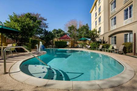La Quinta by Wyndham Austin Southwest - 12