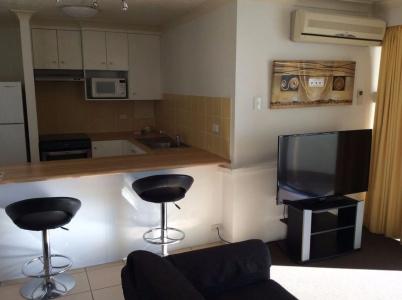 Pacific Broadbeach - 20