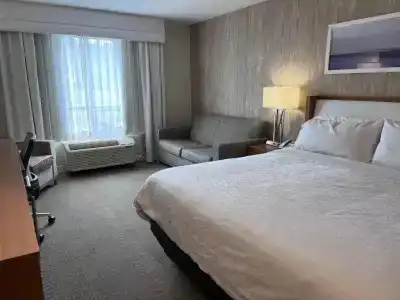 Rodeway Inn & Suites - 59