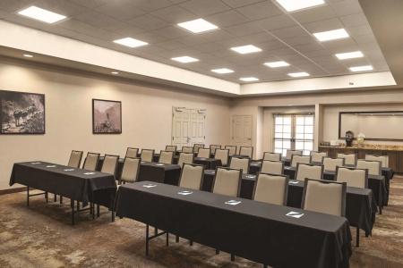Homewood Suites Tucson St. Philip's Plaza University - 14