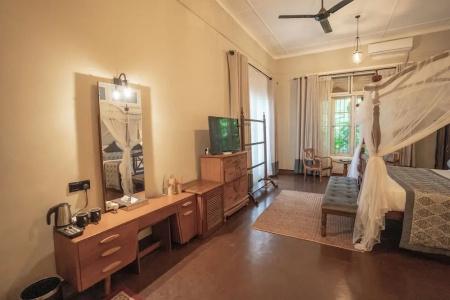Castle Hill Bungalow - 22