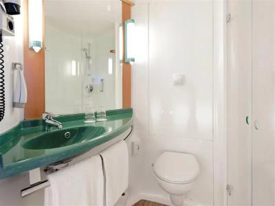 Ibis Barcelona Castelldefels - 40