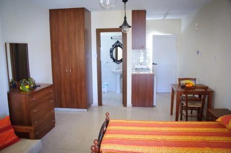 Estia Vasilis Manoli - 4