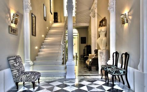 The Host Boutique Guesthouse - 9