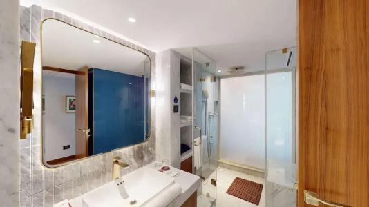 Radisson Blu Grt, Chennai - 156