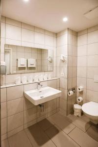 Roesli Guest House - 43