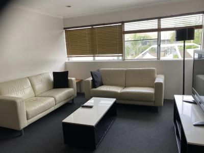 Cosmopolitan & Serviced Apartments - 53