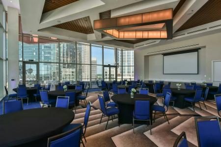 SpringHill Suites by Marriott Charlotte Uptown - 34