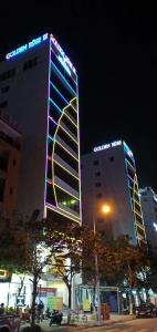 Golden Rose - 13