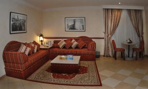 Al Liwan Suites - 44