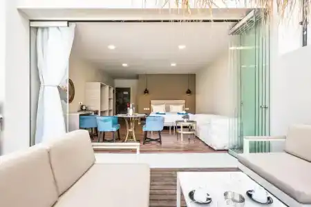 Bamboo Suites Boutique - 29