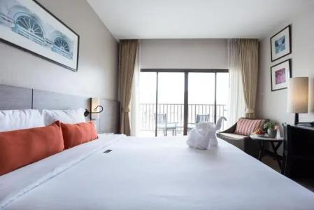 Deevana Plaza Phuket - Sha Extra Plus - 35