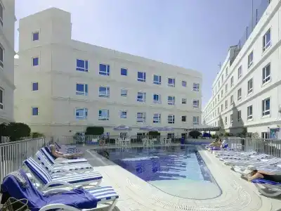 Al Bustan Centre & Residence - 30