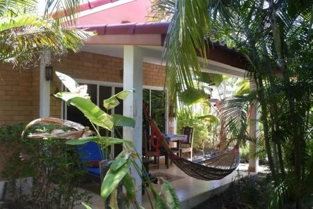 Sanuk bungalows - 26