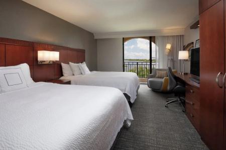 Courtyard by Marriott Sarasota/Riverfront - 38