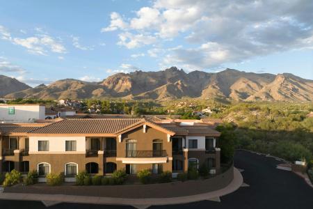 Embassy Suites Tucson - Paloma Village - 36