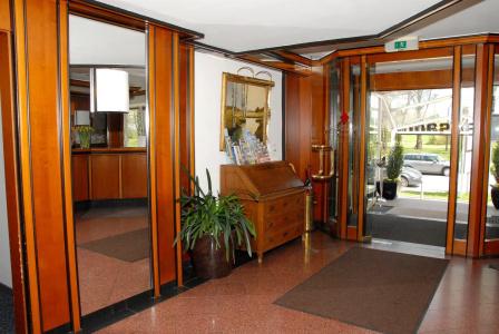 Ambassador Parkhotel - 1