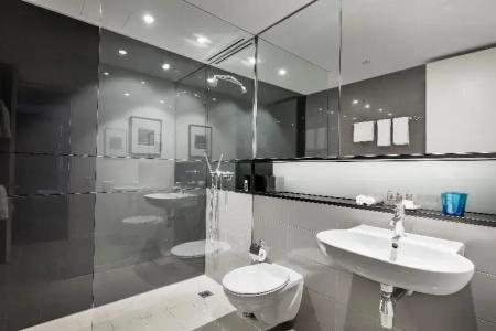 Fraser Suites - 96