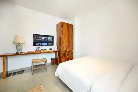 Sky Gem Central - 79