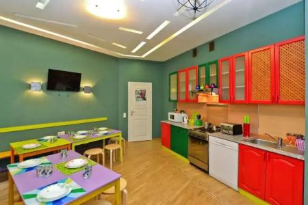 Hostel City 812 - 21