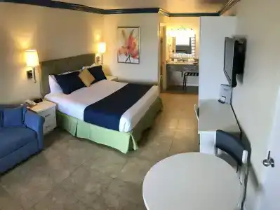SureStay Plus by Best Western Orlando International Drive - 25