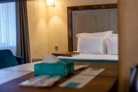 The Life & Spa - 31