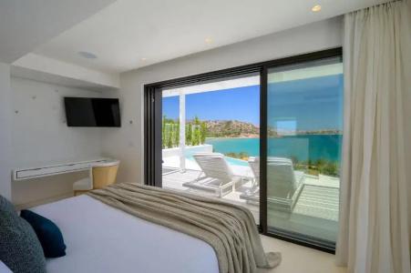 The Island Concept Luxury Boutique - 159
