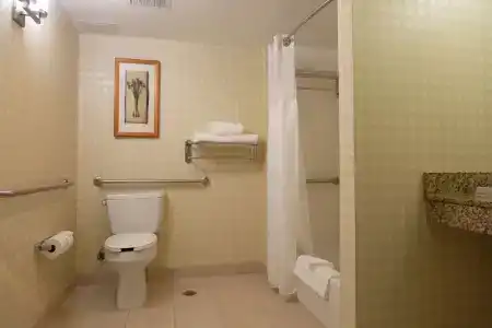 Hilton Garden Inn/Coastal Grand Mall - 20