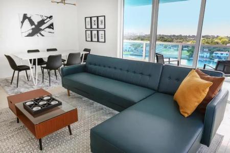 Seacoast Suites on Miami Beach - 320