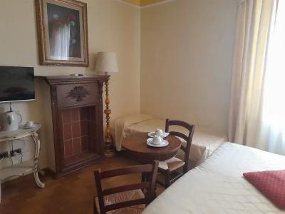 Petit Chateau - 4