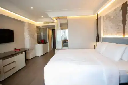 Ramada Plaza by Wyndham Bangkok Menam Riverside - 9