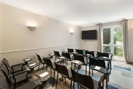 Best Western Plus HyèRes côTe d'Azur - 19