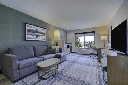 DoubleTree by Hilton - 74