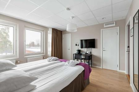 Best Western Plus Park Airport - 83