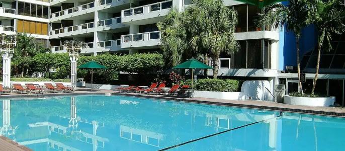 DoubleTree by Hilton Grand Biscayne Bay - 15