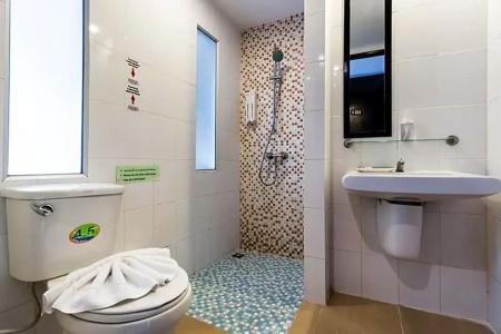 7q Patong Beach - Sha Certified - 33