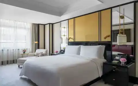 The Peninsula - 70