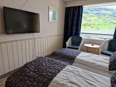 Olden Fjordhotel - 20