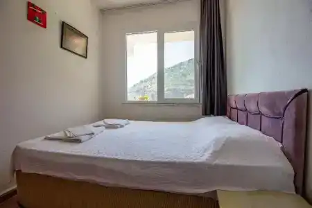 Gul Pension - 23