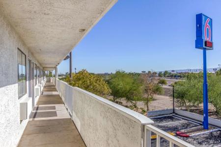 6-Phoenix, AZ - West - 18