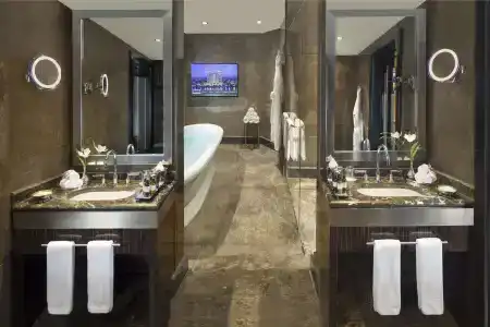 Fairmont Nile City - 16