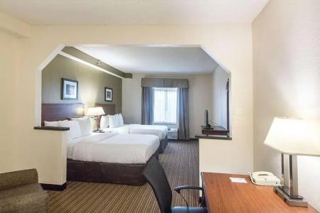 Quality Inn & Suites West Chase - 29
