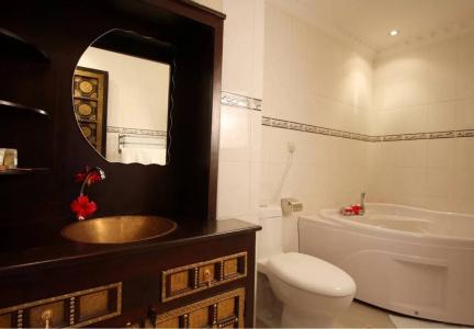 Golden Tulip Stone Town Boutique - 7