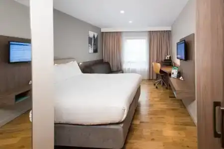 Holiday Inn London West, An Ihg - 18
