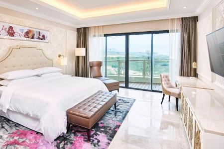 Sheraton Grand Danang Resort - 42