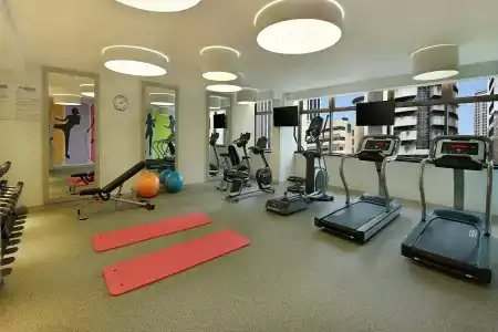Holiday Inn Express City Centre - 25