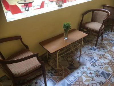 Zouglas App Guesthouse - 16