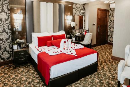 GRAND LARK - 23