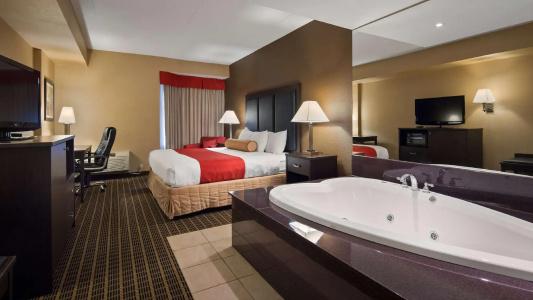 Best Western Plus Inn & Suites - 60