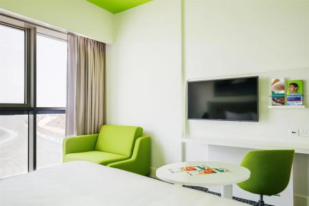 Park Inn by Radisson Dubai Motor City - 4